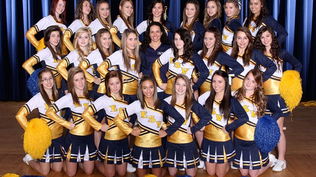 Les Panthères décrochent les grands honneurs du Championnat provincial de cheerleading
