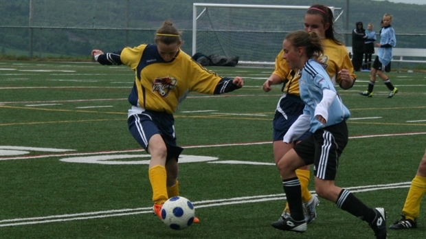 Volcano U14F l'emporte contre le Kodiak de Charlesbourg