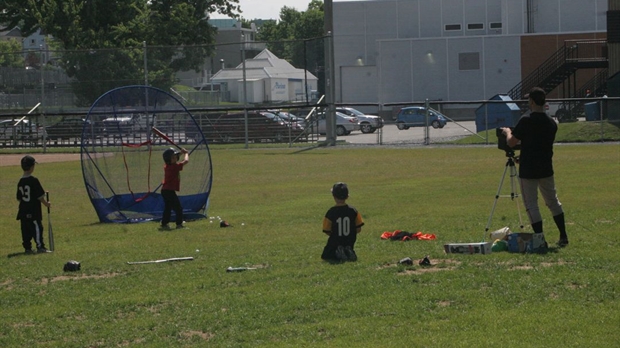 Clinique de baseball signée Jarrets Noirs