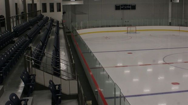 Les arbitres au hockey sont une denrée rare en Beauce