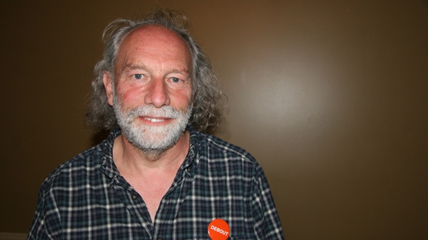 Yv Bonnier Viger sème les graines pour Québec Solidaire