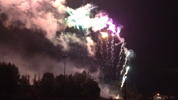 Grands feux de Saint-Honoré: Des feux qui s'embrasent sous la musique de Pink Floyd