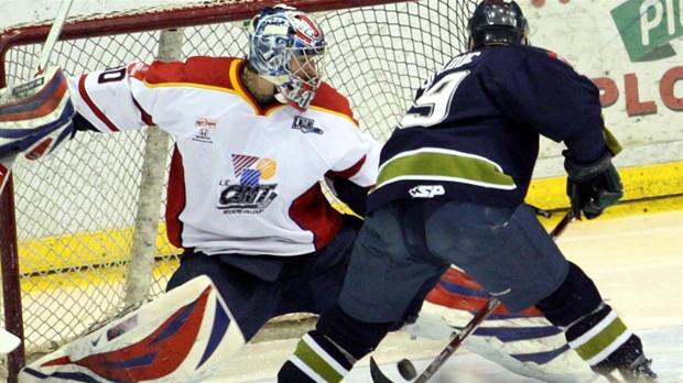 Le hockeyeur Philippe Bolduc s'entend avec le Cool-FM