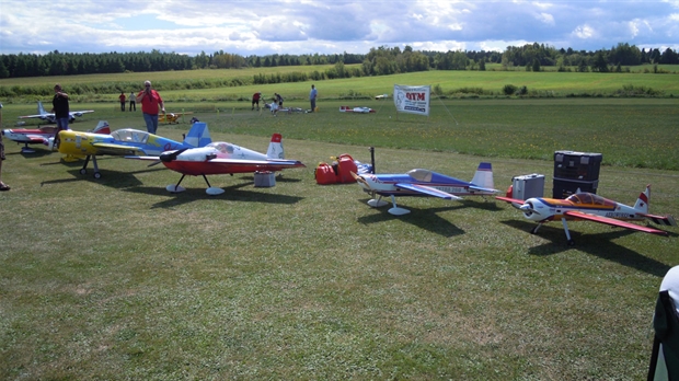 L'édition 2012 du FunFly attire près de 590 personnes!
