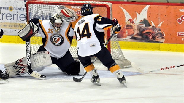 Les Commandeurs continuent d'amasser des points