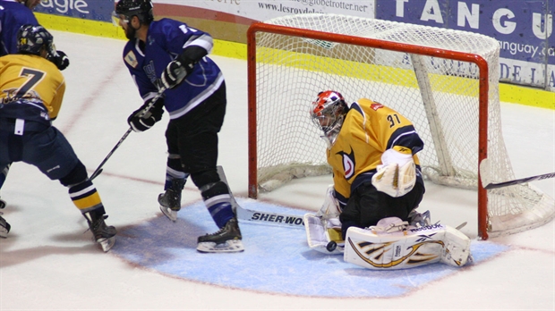 Fleury est loin de peser sur le bouton panique