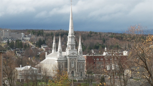 Communions de communautés: Le Diocèse de Québec va de l'avant