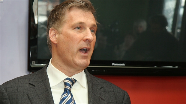 Maxime Bernier dévoile son plan pour la réduction de paperasse