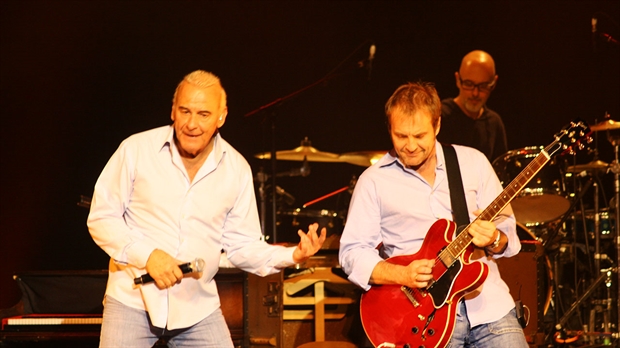 Michel Fugain fait la fête à Sainte-Marie