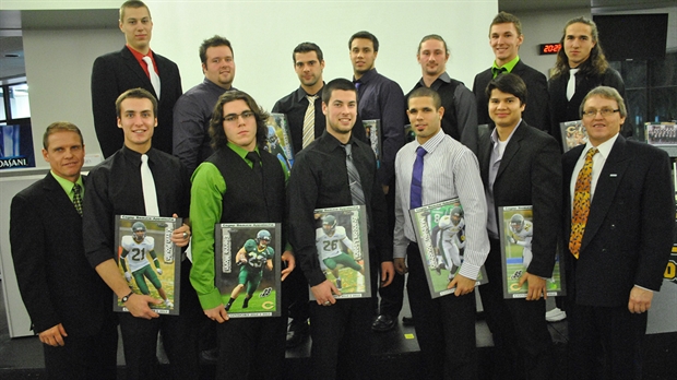 Les Condors rendent hommage aux finissants