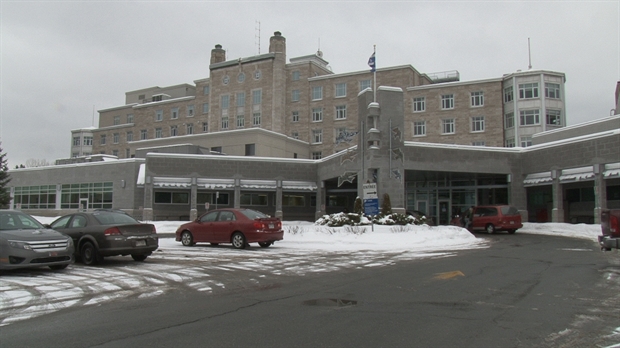Soins et services de santé : une baisse d'événements déclarés au Québec, mais pas au CSSSB.