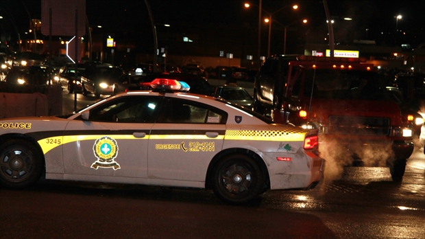 Deux mineurs arrêtés pour vol de voiture et introduction par effraction