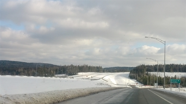 Le ministre Gaudreault affirme que les contrats seront honorés pour l'Autoroute 73