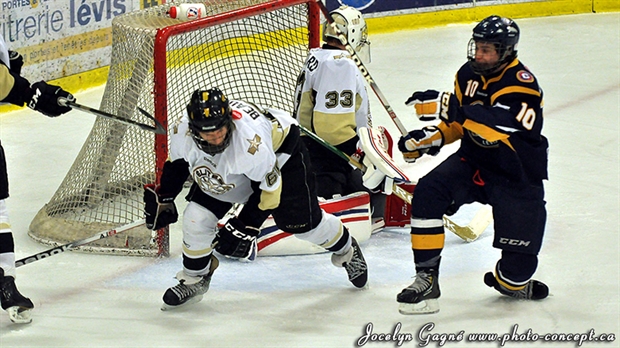 Les Commandeurs résistent aux Élites