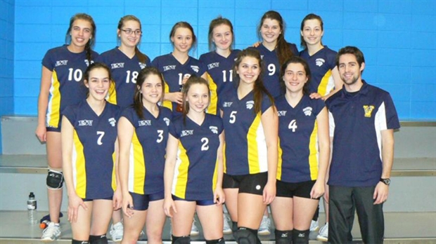 Volleyball féminin : les Panthères sur la bonne voie de défendre leur titre