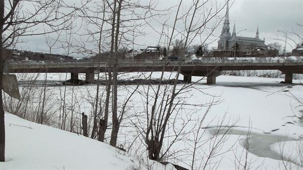 Des travaux mineurs seront faits sur le couvert de glace à Saint-Georges