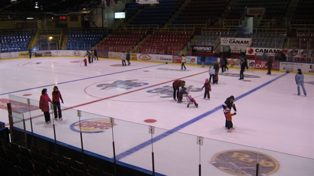 Centre sportif Lacroix-Dutil : les activités de patinage libre restreintes