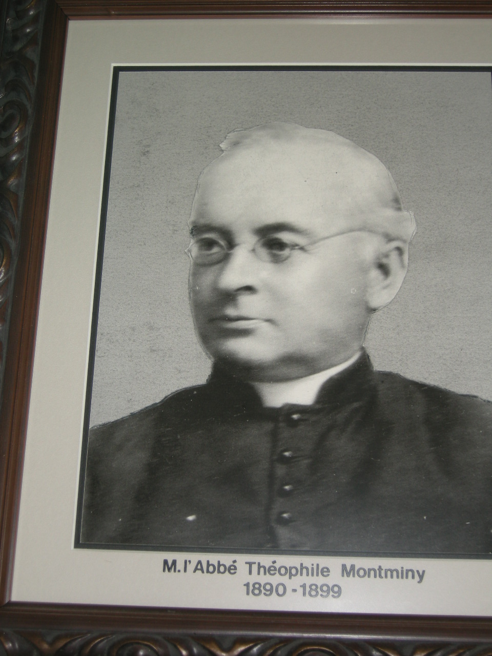 L'Abbé Théophile Montminy  6e Curé de St Georges.