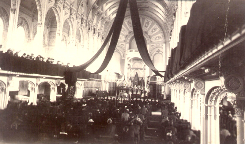 Intérieur de l'église en 1903