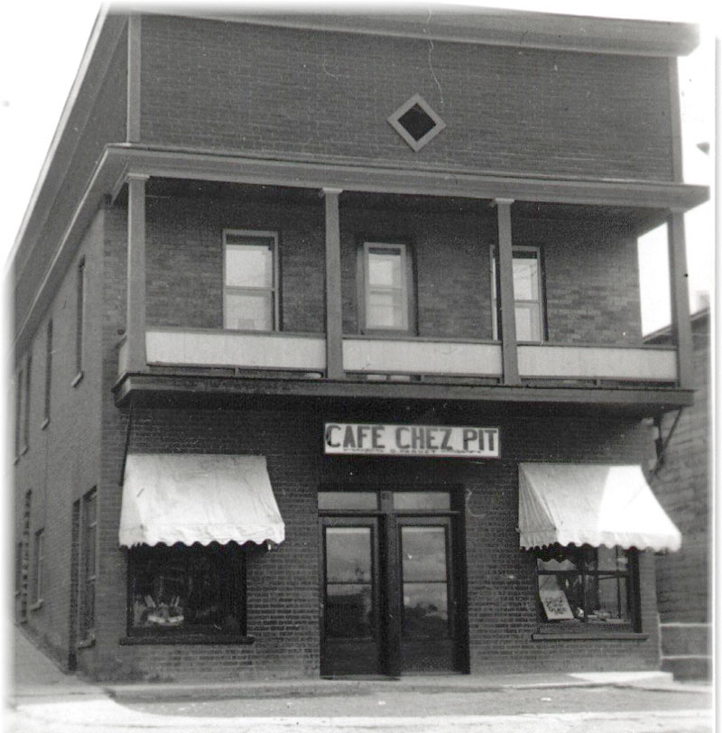 Café Chez Pit en 1935