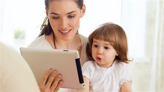 Le iPad/iPod offre des applications éducatives pour stimuler le langage des 0-5 ans