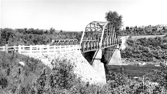 LES PONTS DE LA RIVIÈRE DU LOUP À JERSEY-MILLS