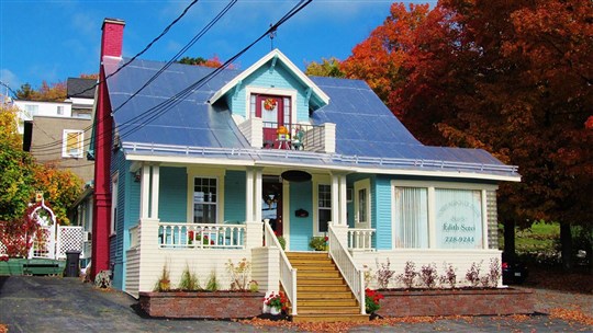 LA MAISON ÉDITH SEREI SUR LA PREMIÈRE AVENUE