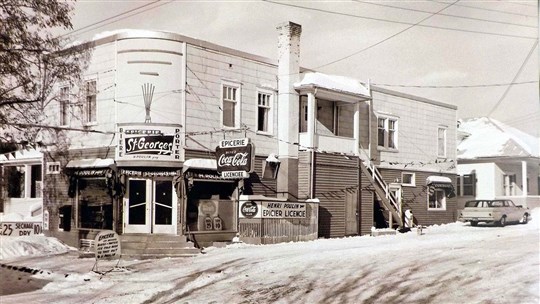 L'ÉPICERIE SAINT-GEORGES DE HENRI POULIN