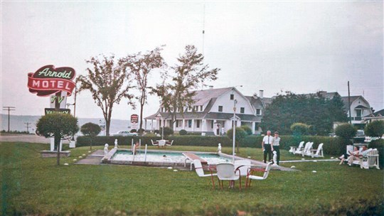 L'INOUBLIABLE HÔTEL ARNOLD DE JERSEY-MILLS