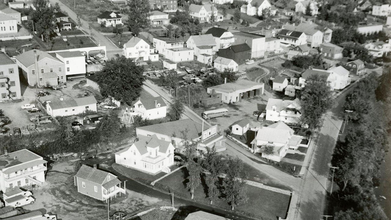 Un service d'autobus à autrefois Pierre Morin