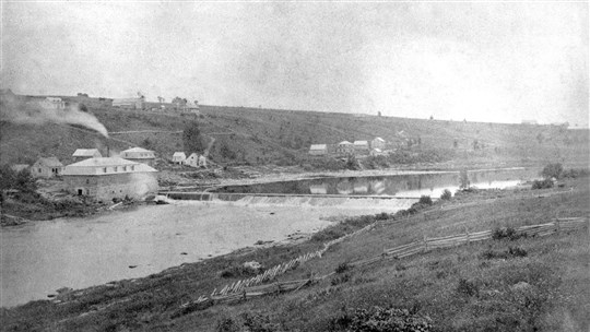 Le magasin général de Frédéric Loubier au village Morency