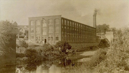 La manufacture St. George Woollen Mills LTD.