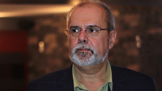 Le candidat à la mairie Claude Morin présente son site Internet