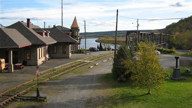 L’artiste Lyse Marsan se joint au Musée ferroviaire de Beauce