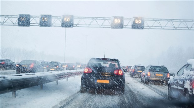 Conseils de conduite sécuritaire pour éviter les accidents