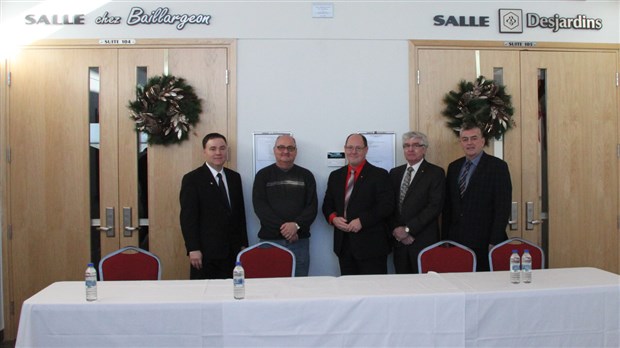 Le Centre multifonctionnel de Saint-Éphrem dévoile le nom de ses salles de réception