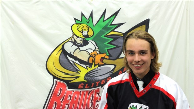 Le Midget Espoir des Élites défait le Saguenay-Lac-Saint-Jean
