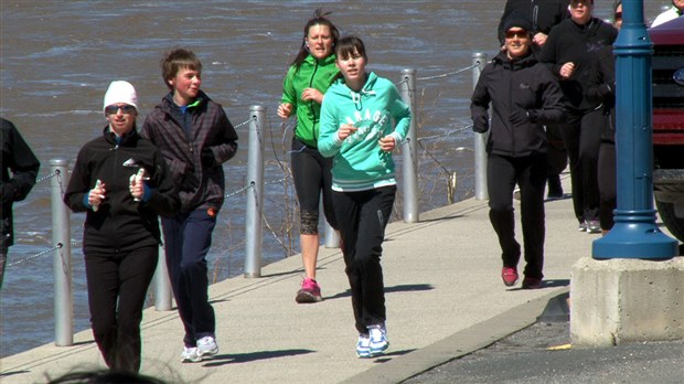 Des coureurs commémorent les attentats de Boston à Saint-Georges