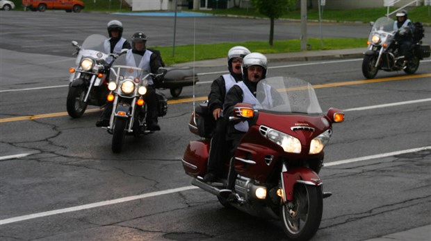 Québec s’attaque à la pollution par le bruit des motos et des cyclomoteurs
