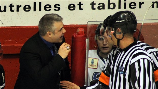 La LNAH met en place un comité sur l’arbitrage