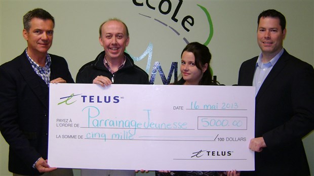 Parrainage Jeunesse reçoit don de 5000 $ de Telus 