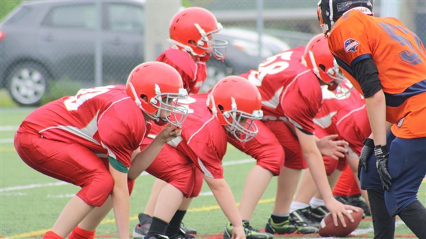 L’équipe atome de football de l’École des Deux-Rives promet