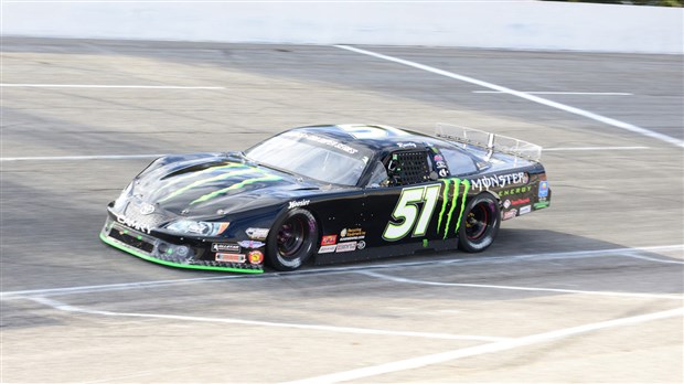 L’Autodrome Chaudière se prépare à la venue de Kyle Busch