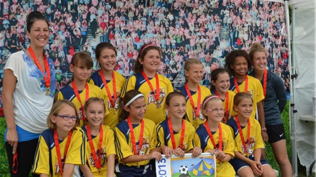 Soccer U9: les Georgiennes championnes!