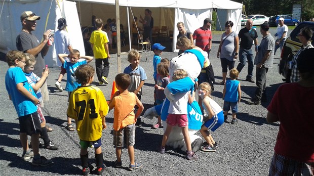 Saint-Benoît avait le cœur à la fête