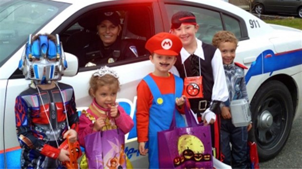 Les enfants de Sainte-Marie fêtent l’Halloween