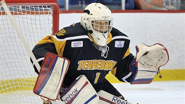 Steven Veilleux au sein de la formation d’étoiles de la LHJAAAQ