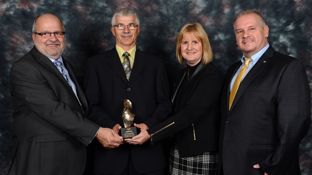 CSSSB : un prix d’excellence pour Serge Roy