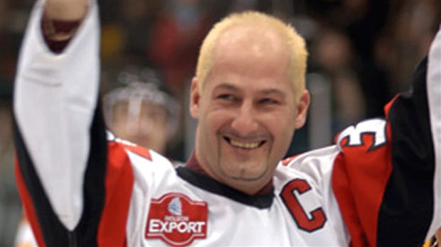 « Je dois ma carrière dans la LNH à Pat Burns » - Mario Roberge