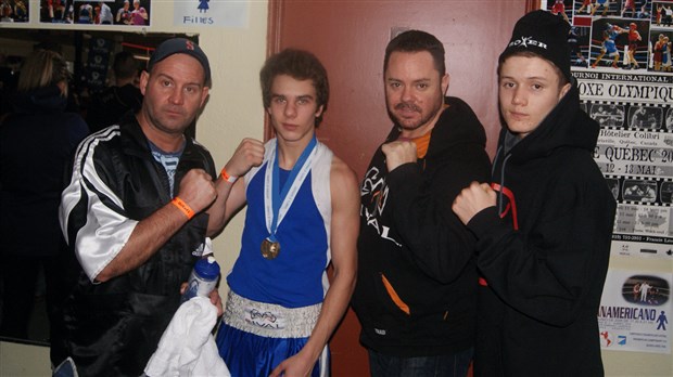 Jason Genest champion des Gants d'argent / Thomas Chabot se qualifie pour les championnats canadiens